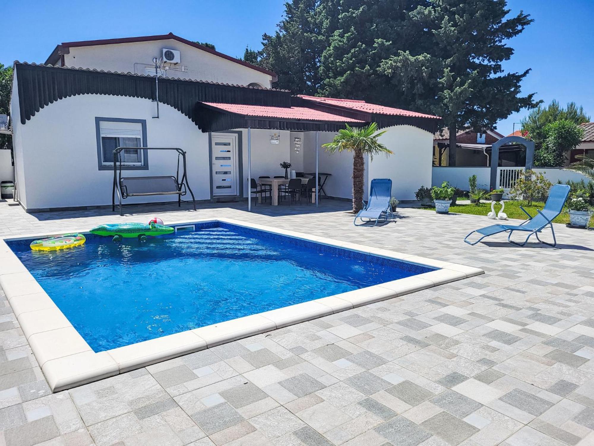 Holiday Home Matea By Interhome Nin Exterior foto